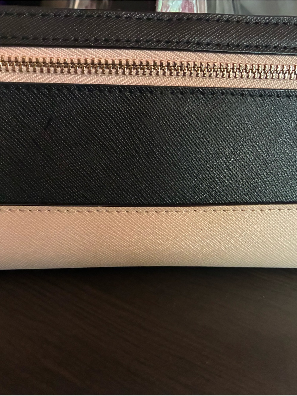 kate spade Black and Cream Two-Tone Wallet with Gold Logo - Picture 2 of 3